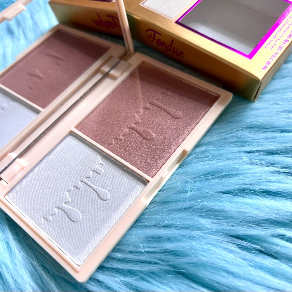 Heart Revolution Limited Fondue Highlighter Palette Chocolate Bar Pink & Ice - Picture 3 of 7